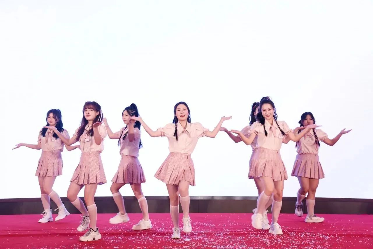 新闻动态丨祥瑞泰税务“祥瑞璀璨·泰然前行”十二周年庆典暨迎春晚会圆满举办