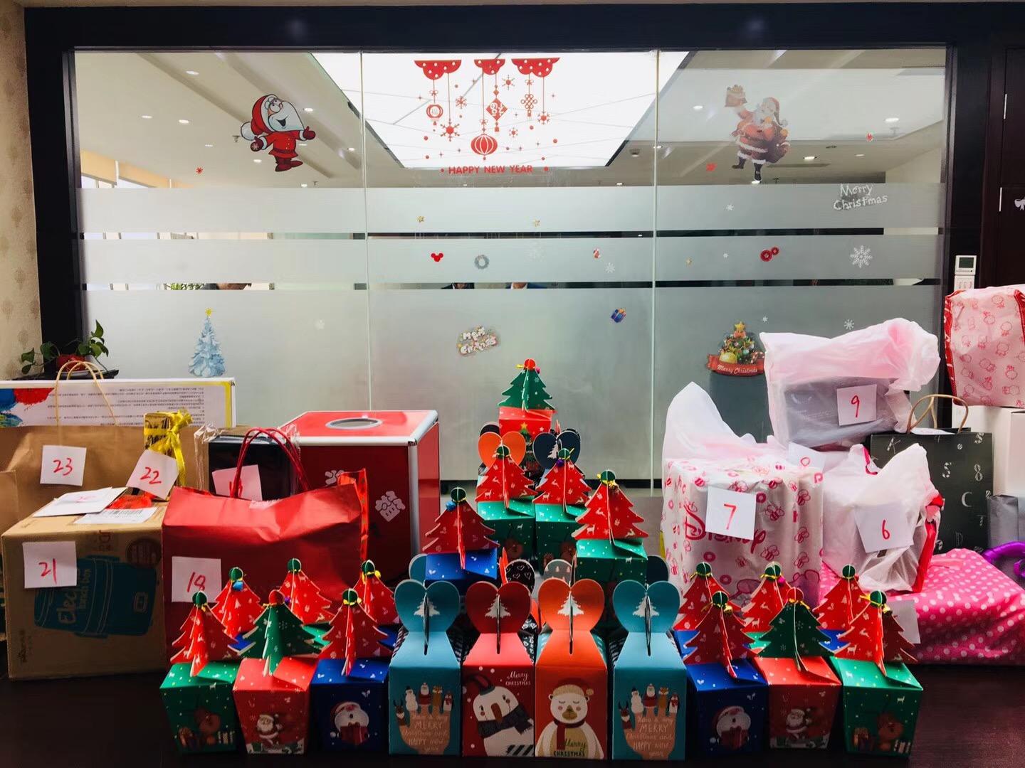 做彼此的好运天使,来一场交换礼物的冒险吧